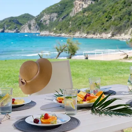 Hébergement de vacances Armikes Beachfront